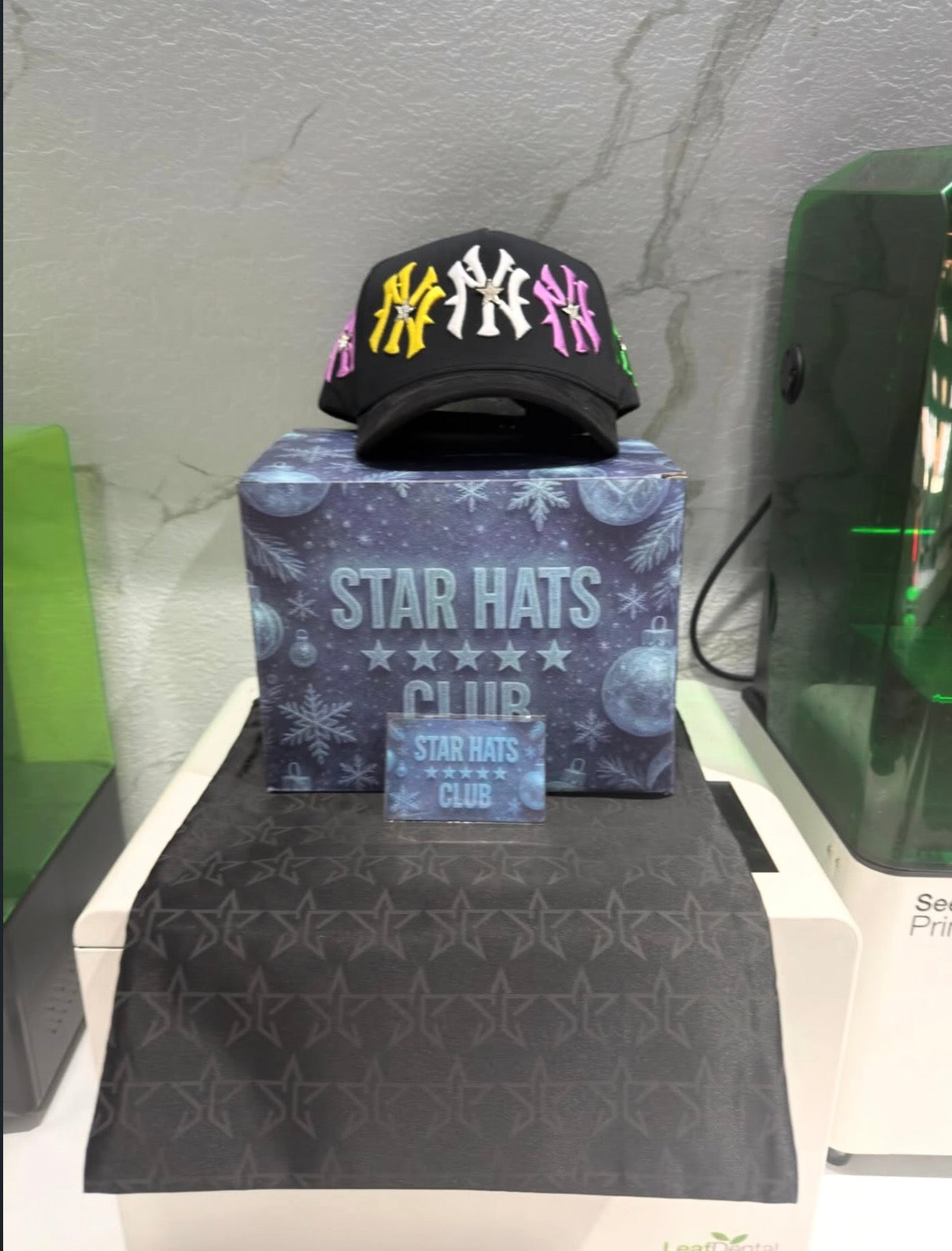 Stars hats “ny all colors”