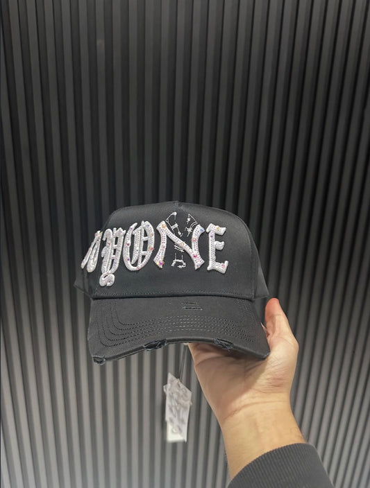 31 hats 2do aniversario “Concrete jungle”