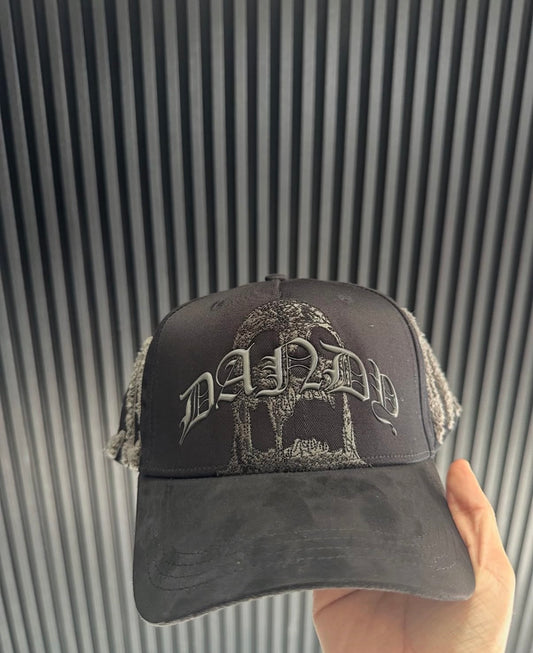 Dandy hats “plague”