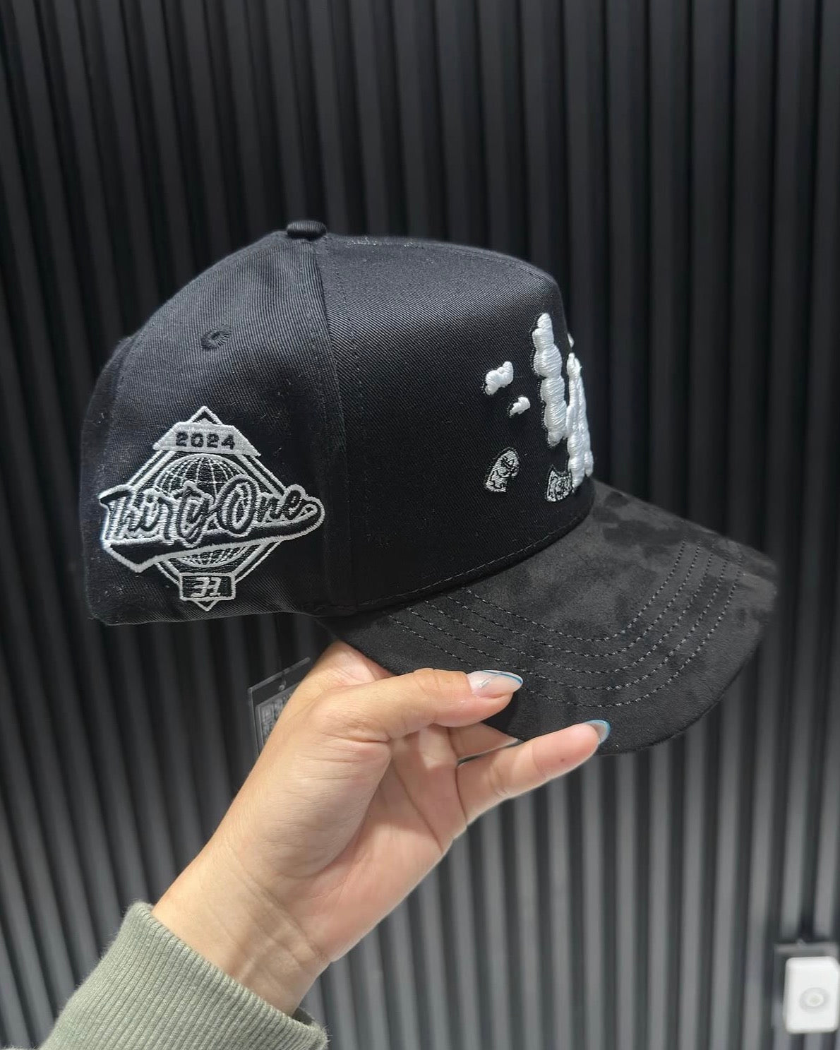 31 hats LA Cloud Money